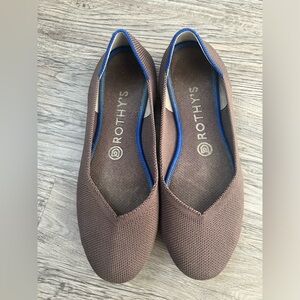 Rothys Ballet Flats Round Toe Flat Slip On Knit Shoes Women's Size 7.5